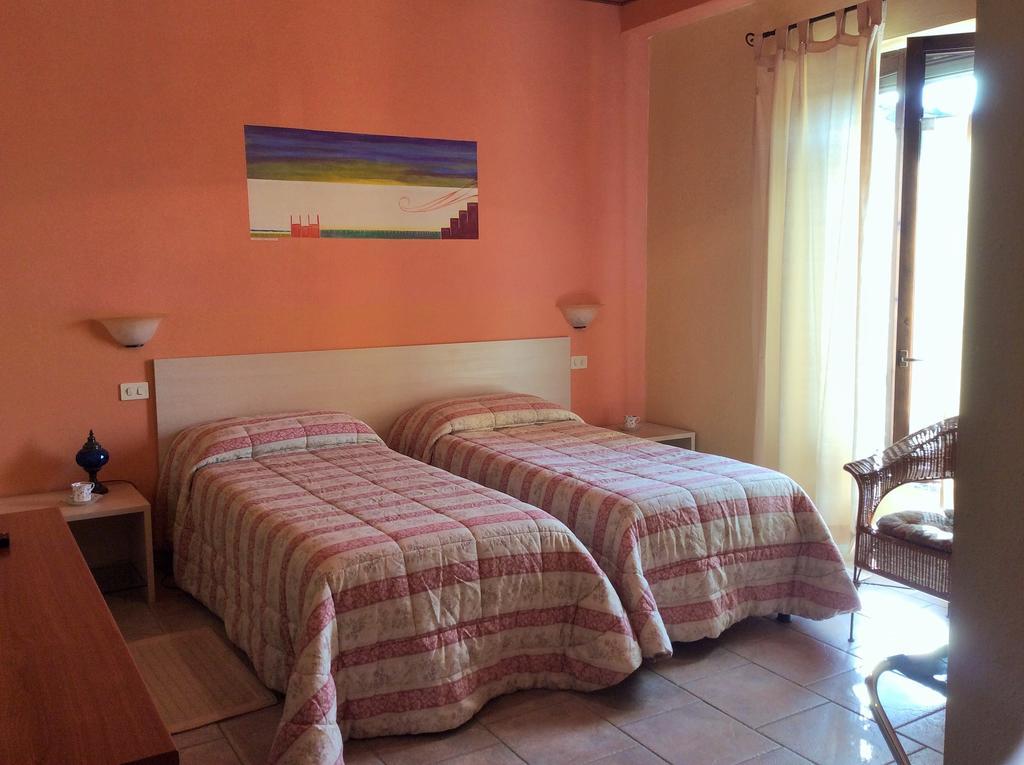 Agriturismo La Mussia Castelnuovo  Cameră foto